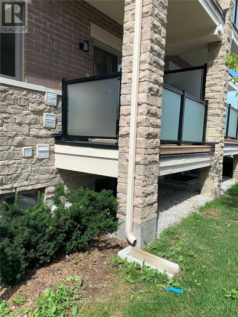 7 - 240 Lagerfeld Drive, Brampton, Ontario  L7A 5G9 - Photo 3 - W12210131