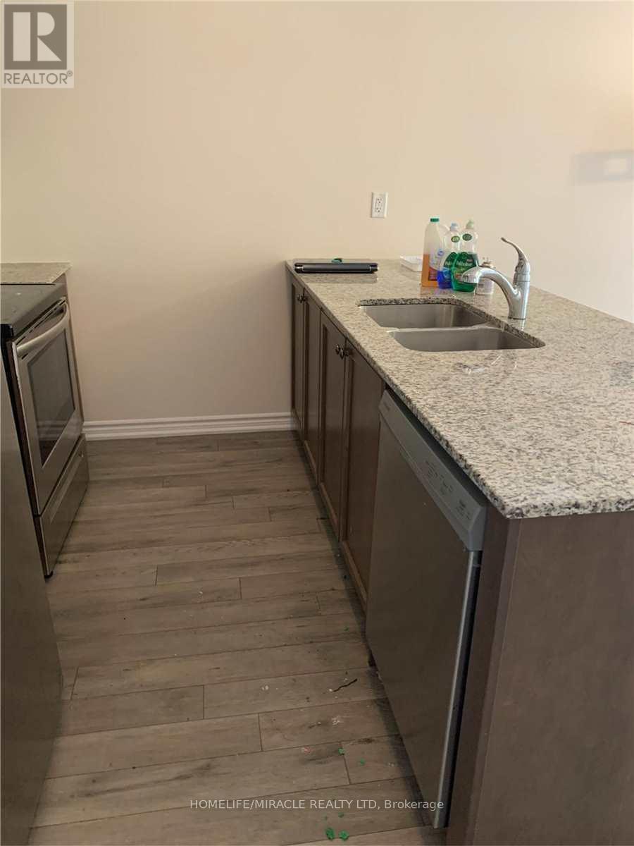7 - 240 Lagerfeld Drive, Brampton, Ontario  L7A 5G9 - Photo 9 - W12210131