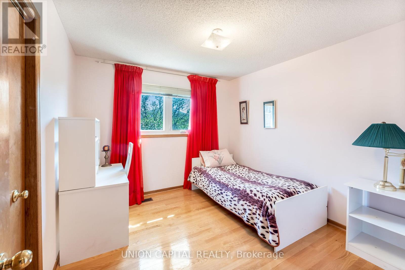 14 Rodwell Court, Brampton, Ontario  L6Y 4G7 - Photo 18 - W12200354