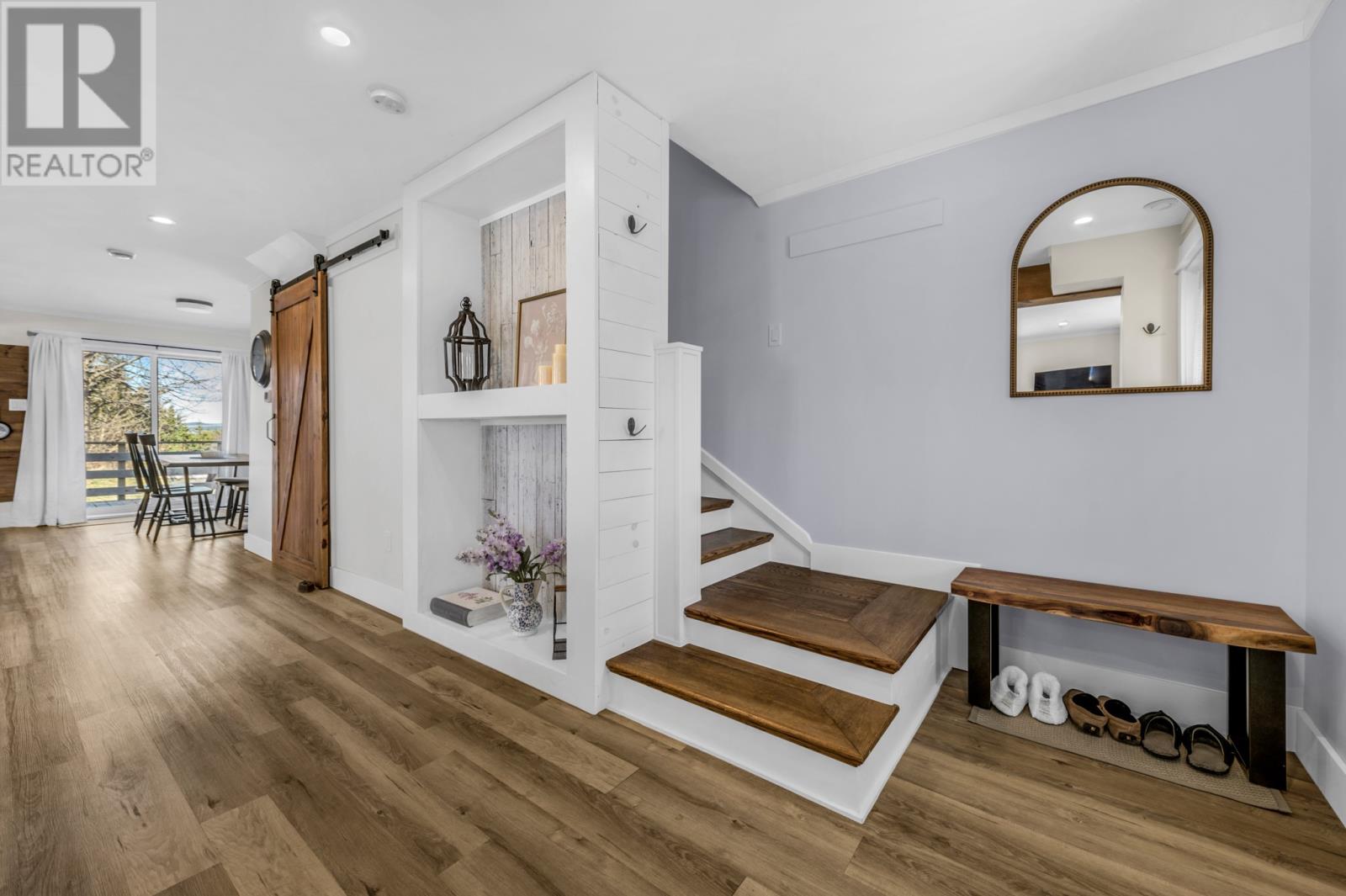 Property at 17 Dowdens Road image 4