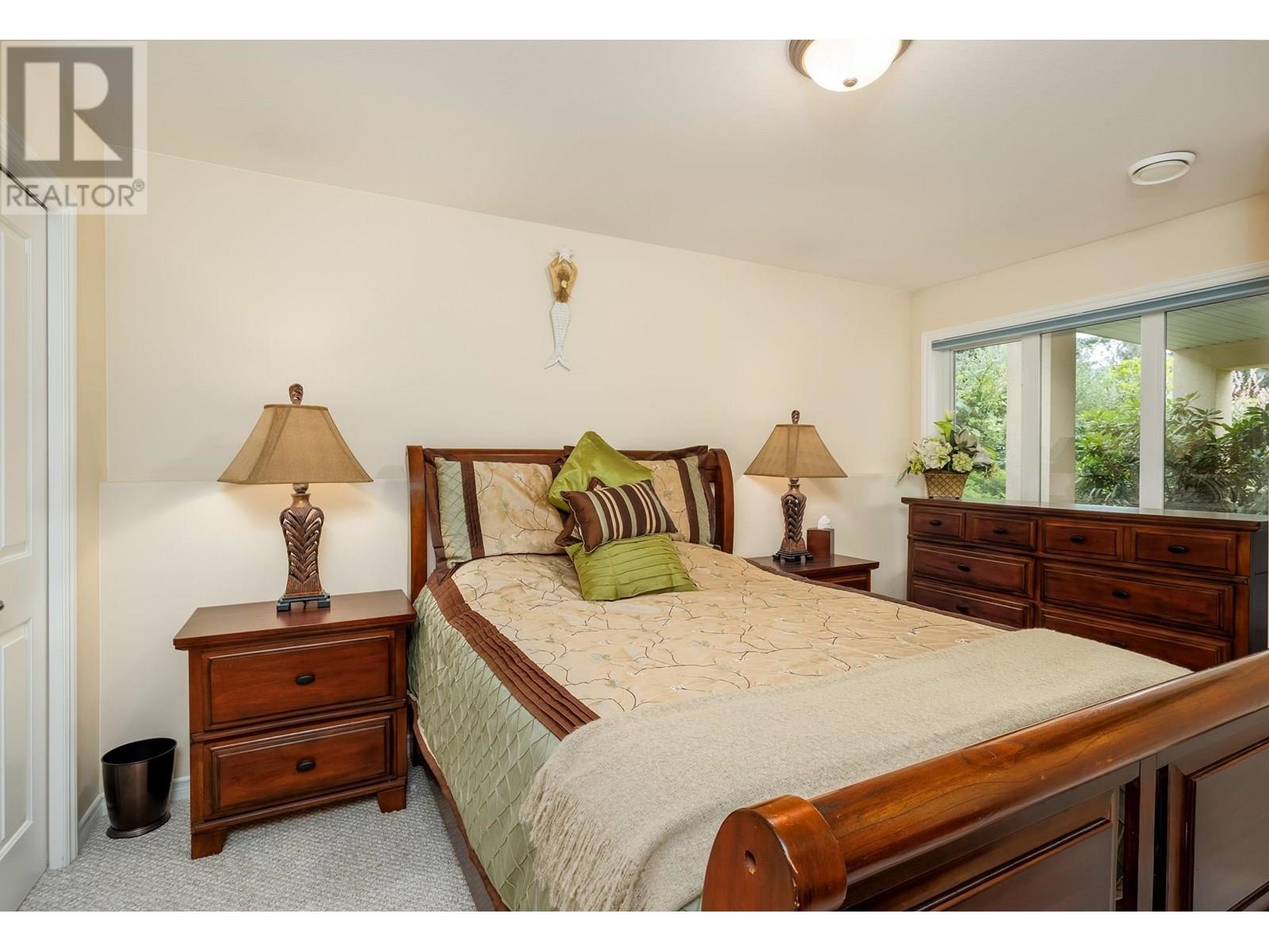 3973 Gallaghers Circle, Kelowna, British Columbia  V1W 3Z9 - Photo 31 - 10345512