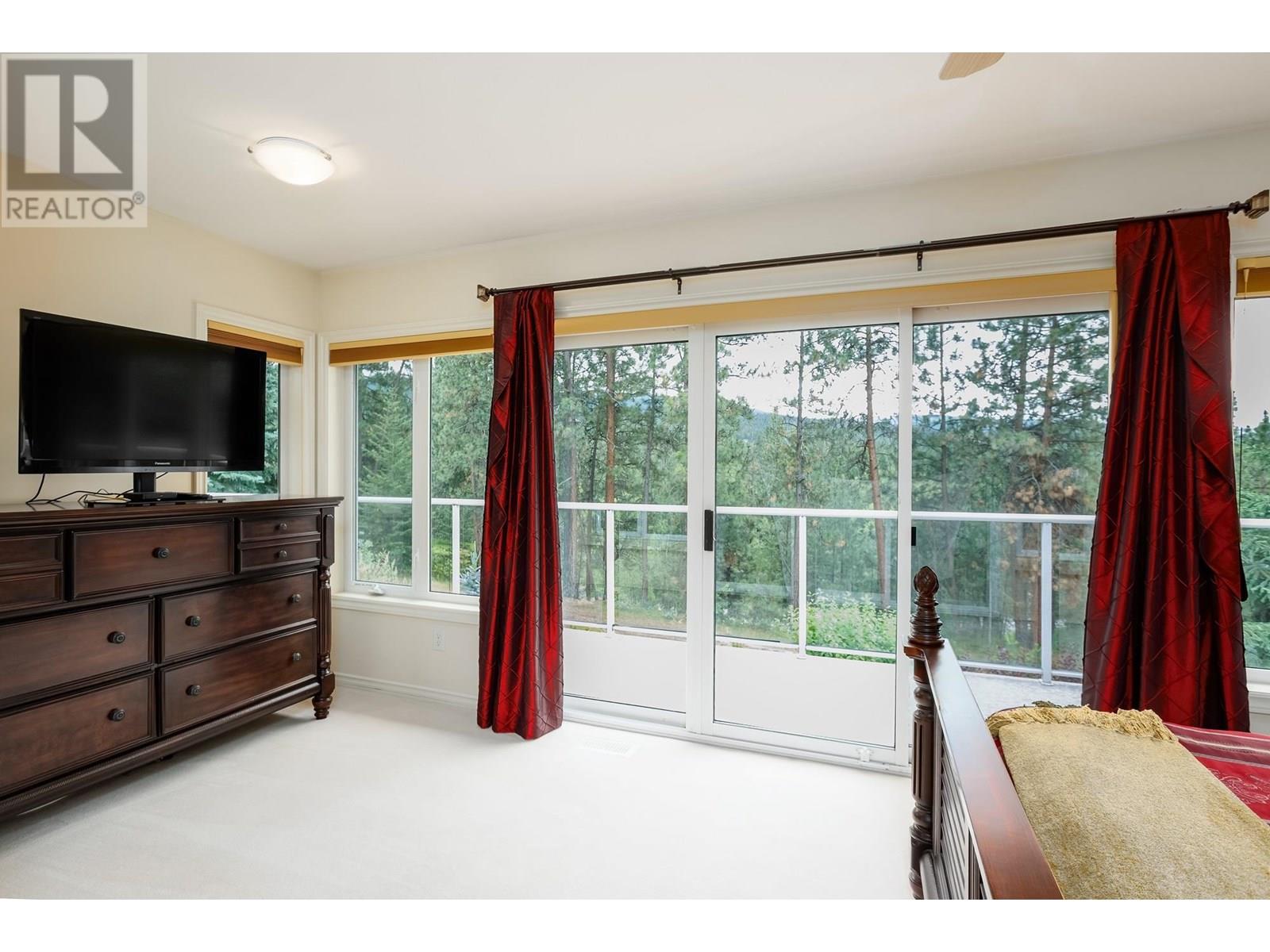 3973 Gallaghers Circle, Kelowna, British Columbia  V1W 3Z9 - Photo 21 - 10345512