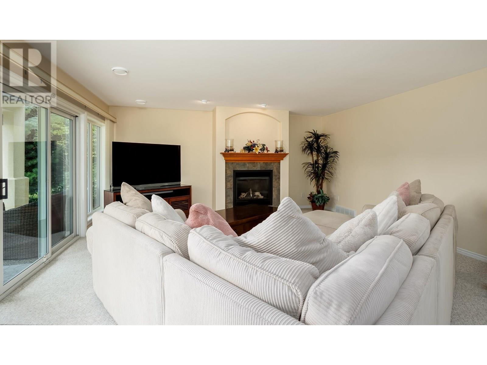 3973 Gallaghers Circle, Kelowna, British Columbia  V1W 3Z9 - Photo 27 - 10345512
