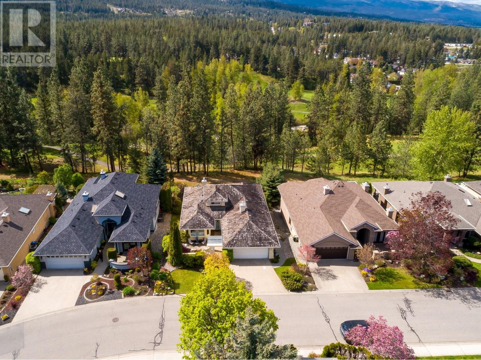 3973 Gallaghers Circle, Kelowna, British Columbia  V1W 3Z9 - Photo 4 - 10345512