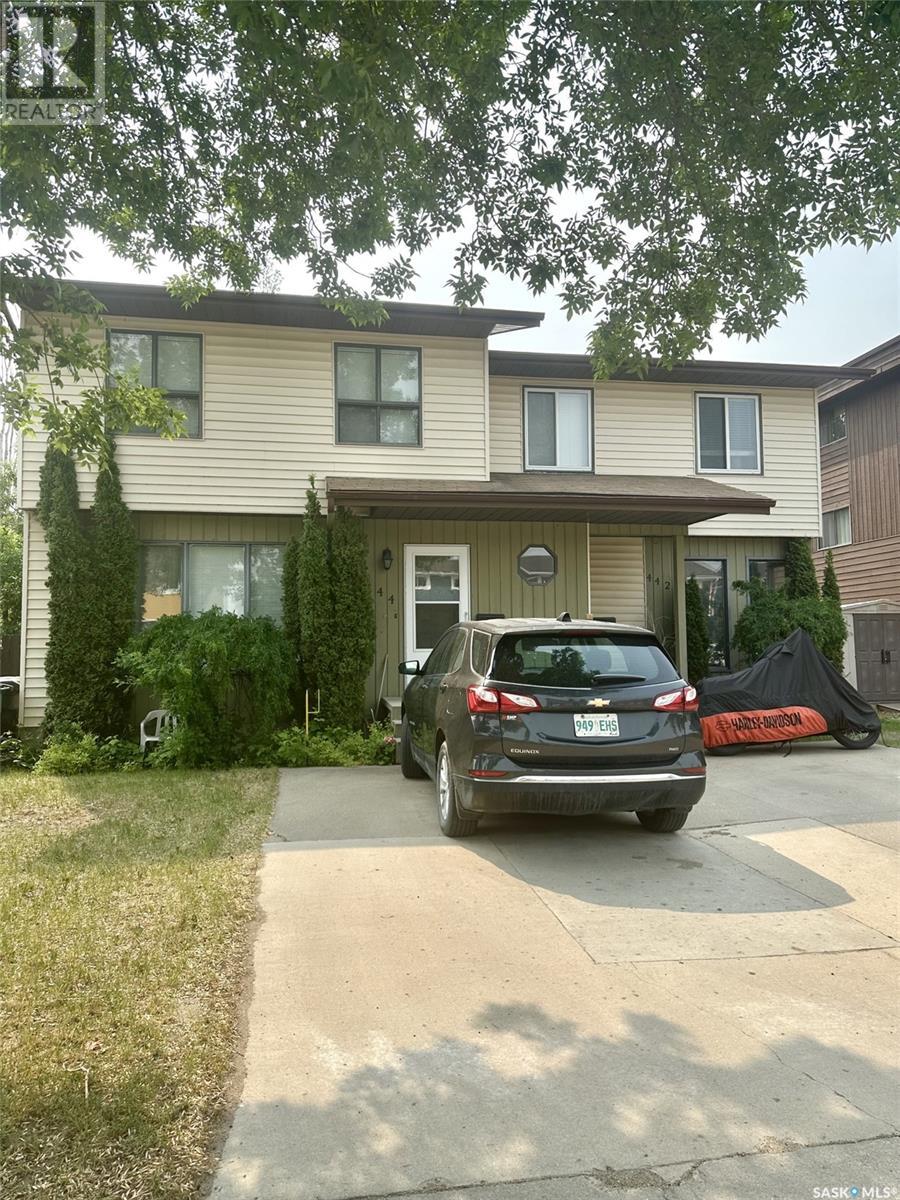 442 - 444 Russell ROAD, saskatoon, Saskatchewan