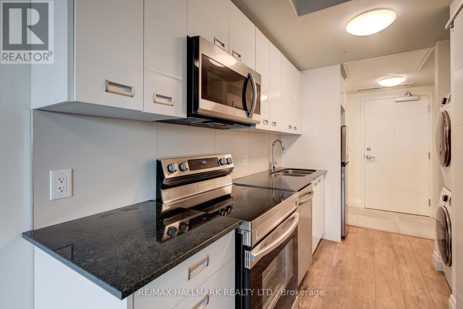 406 - 652 Princess Street, Kingston (Central City East), Ontario  K7L 1E5 - Photo 5 - X12209995