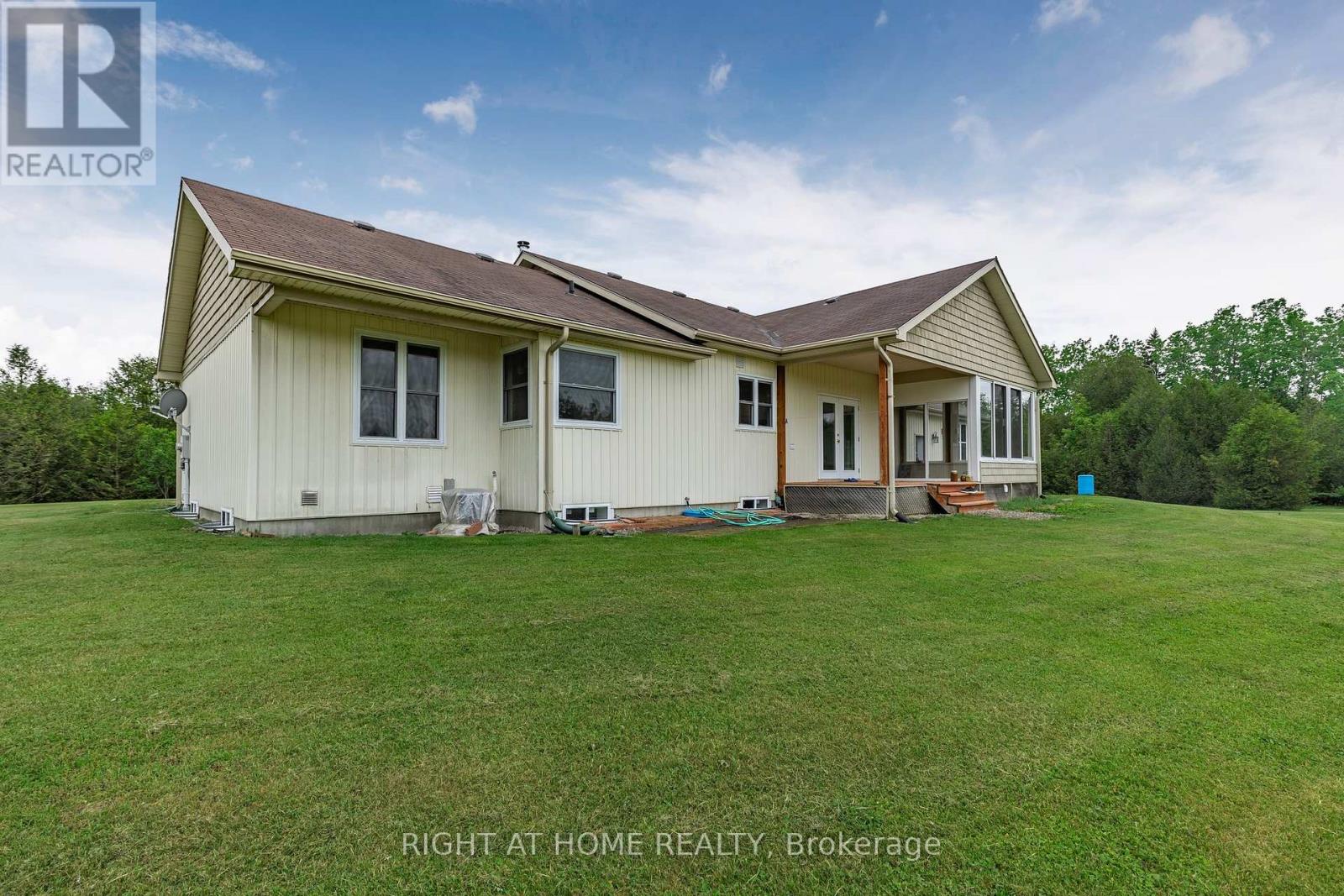 371 Digby Laxton Boundary Road, Kawartha Lakes, Ontario  K0M 2B0 - Photo 37 - X12210011