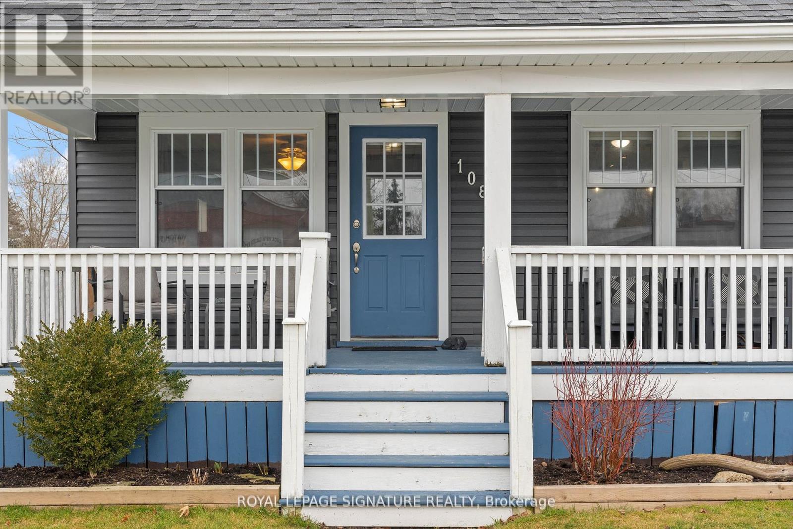 108 Nelson Street E, Norfolk (Port Dover), Ontario  N0A 1N0 - Photo 3 - X12210106