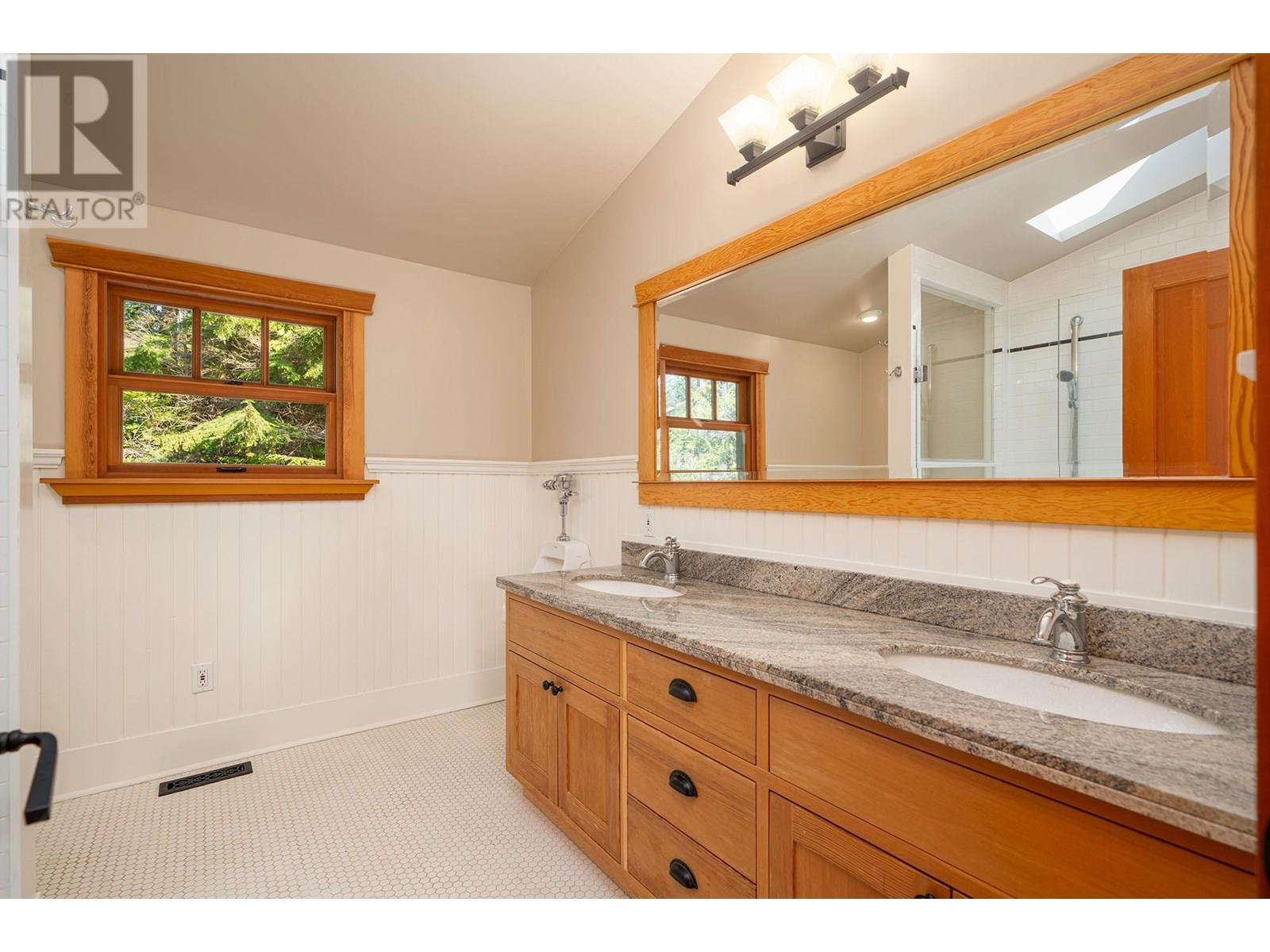 1335 Adams Road, Bowen Island, British Columbia  V0N 1G2 - Photo 23 - R3013598