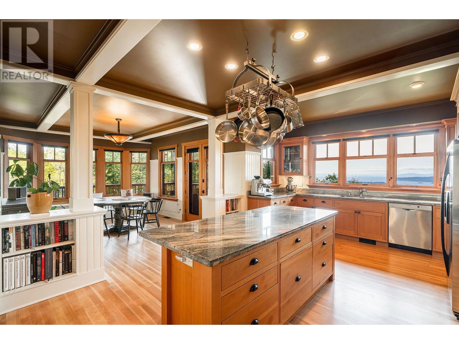 1335 Adams Road, Bowen Island, British Columbia  V0N 1G2 - Photo 12 - R3013598