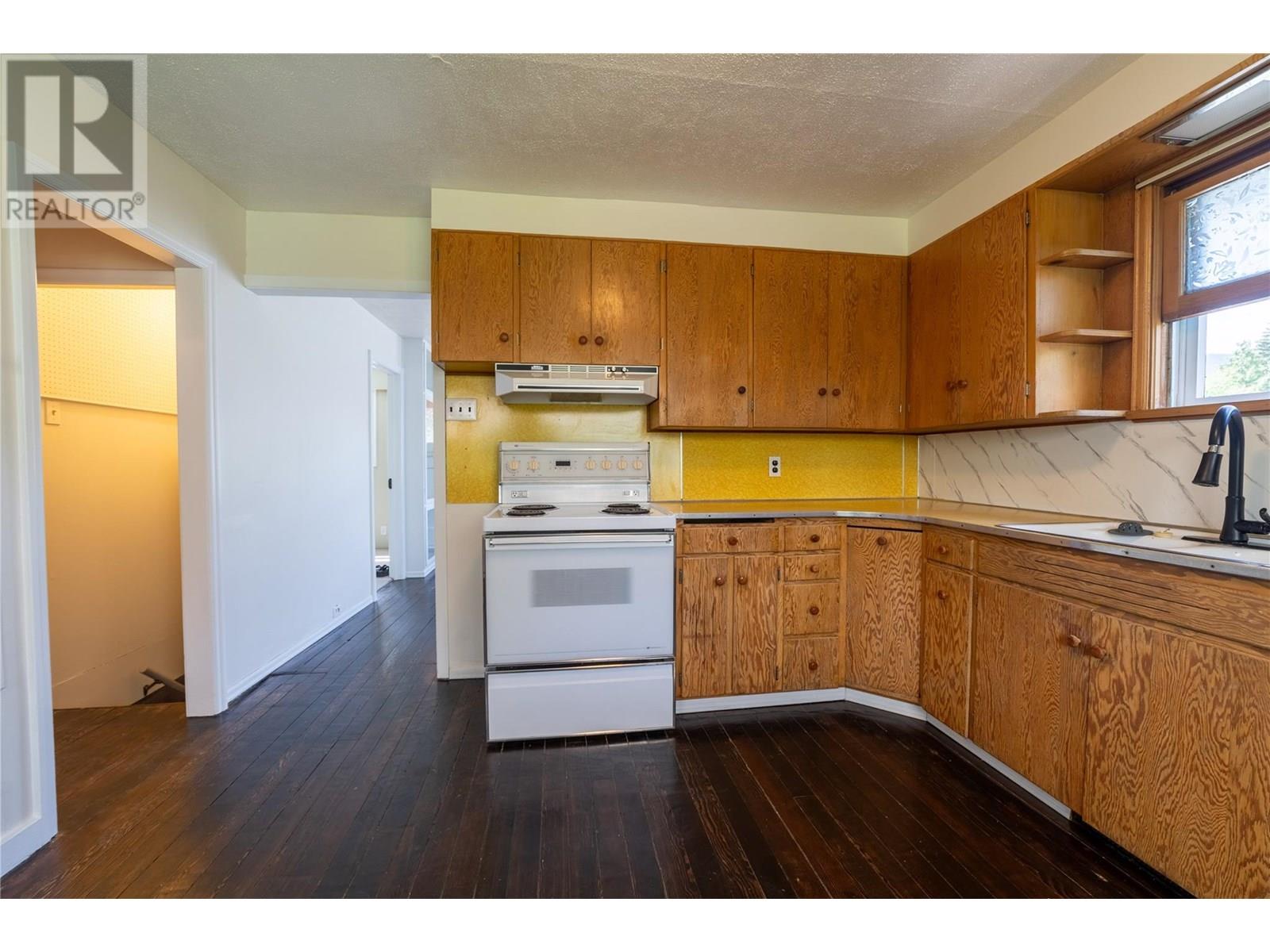 319 High Street, Nelson, British Columbia  V1L 3Z9 - Photo 9 - 10348938