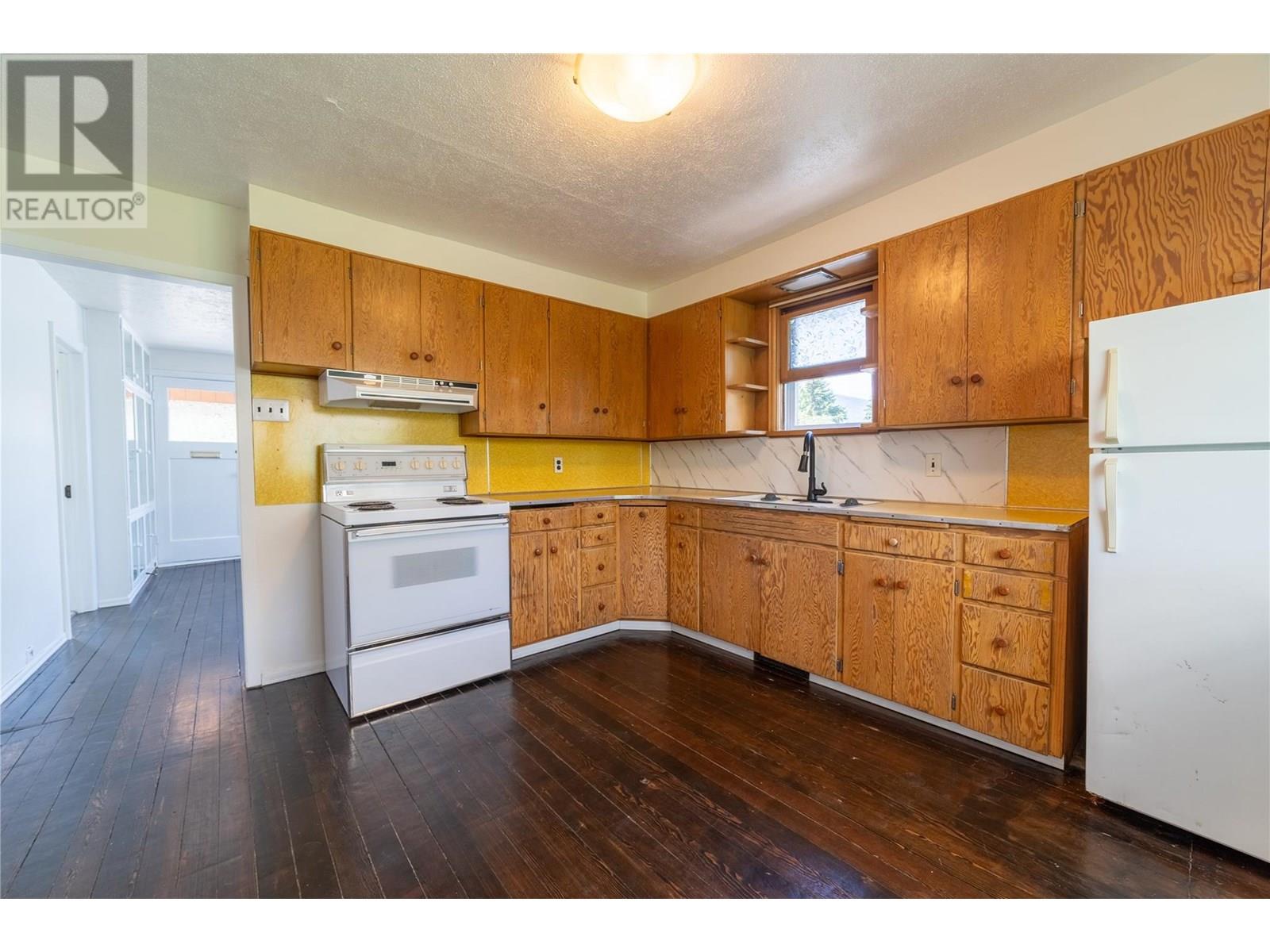 319 High Street, Nelson, British Columbia  V1L 3Z9 - Photo 10 - 10348938