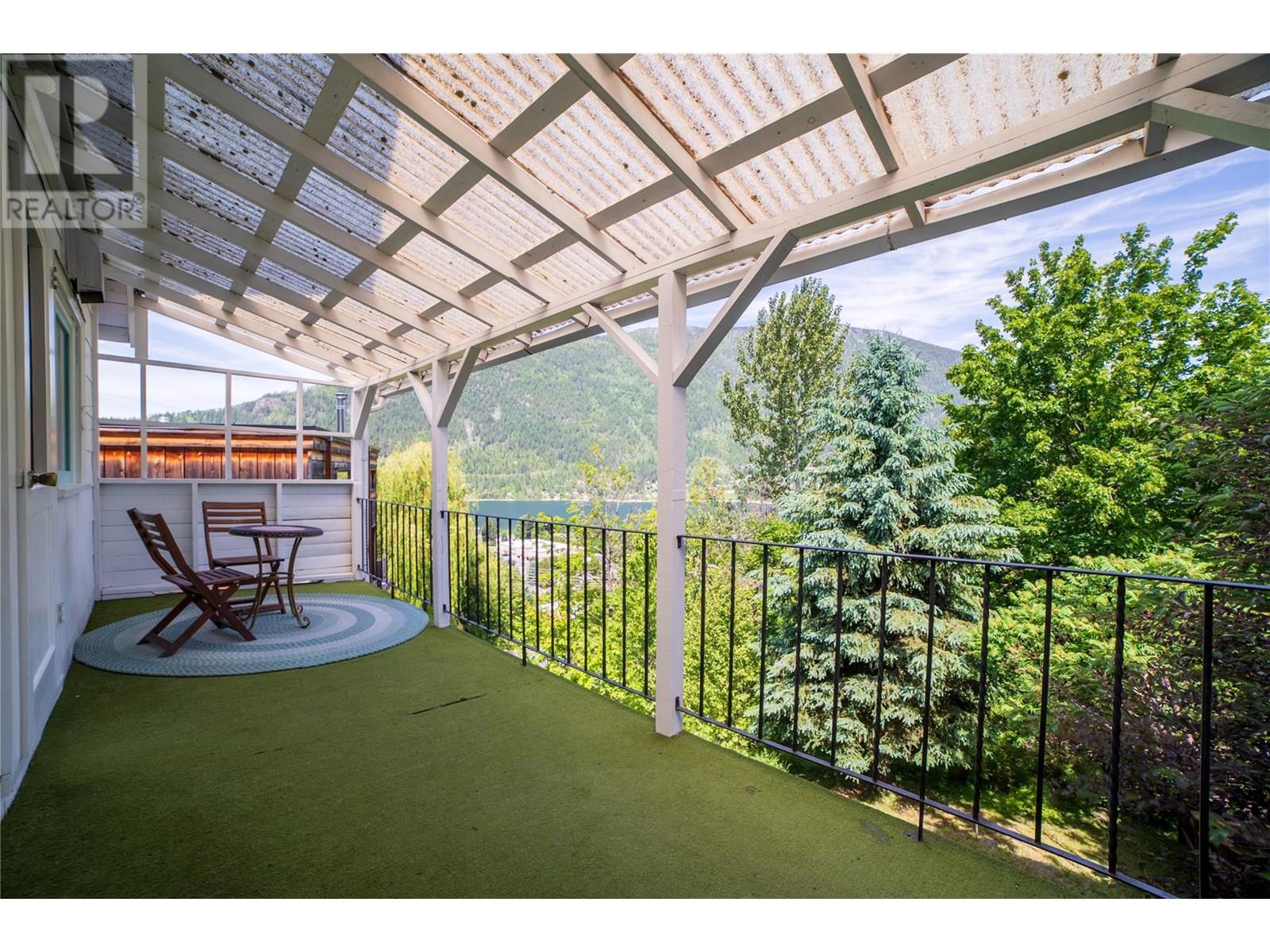 319 High Street, Nelson, British Columbia  V1L 3Z9 - Photo 3 - 10348938