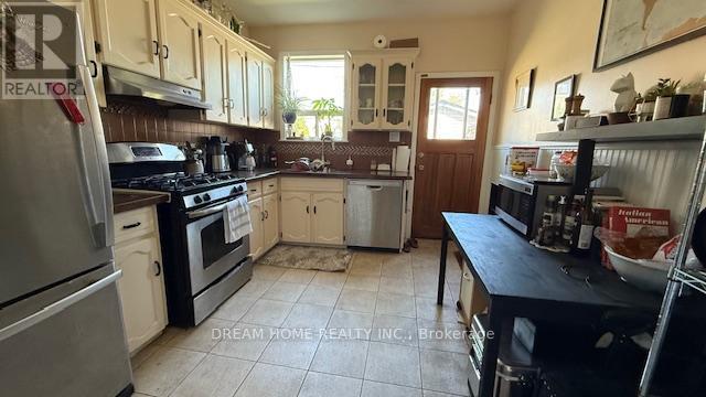 364 Harbord Street, Toronto, Ontario  M6G 1H7 - Photo 5 - C12197310