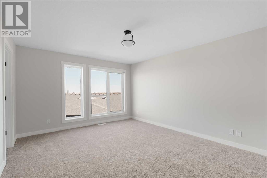 26 Sovereign Heights Sw, Calgary, Alberta  T3C 3Y3 - Photo 24 - A2227729