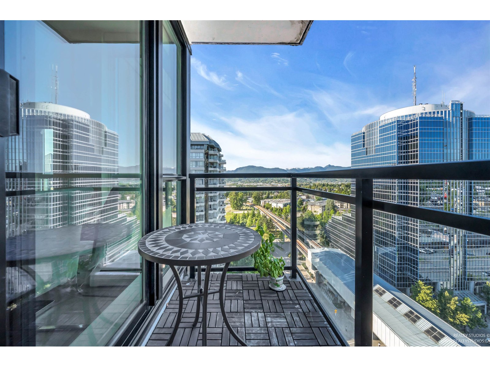 1710 10777 University Drive, Surrey, British Columbia  V3T 0E7 - Photo 21 - R3012750
