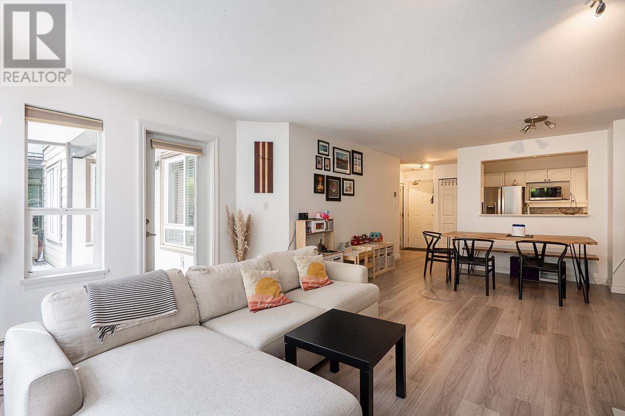 223 6707 Southpoint Drive, Burnaby, British Columbia  V3N 4V8 - Photo 7 - R3010858