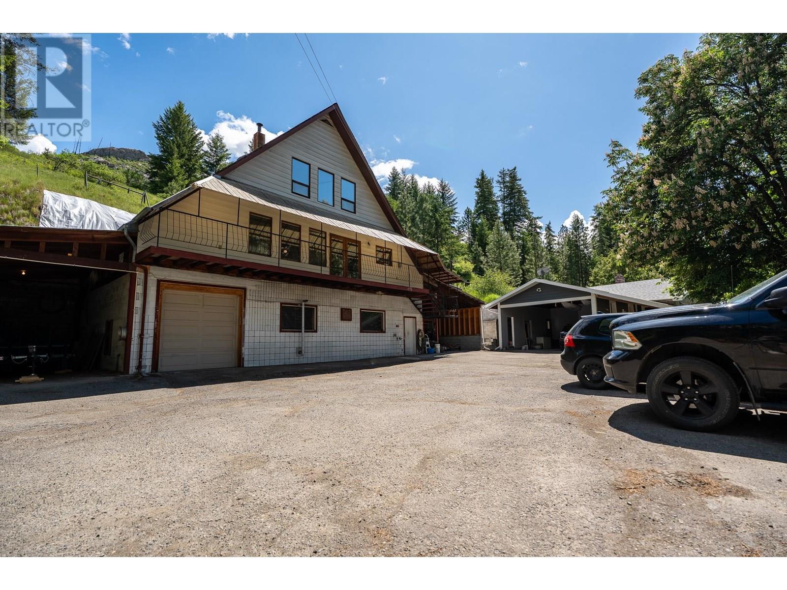 4254 Yellowhead Highway S, Barriere, British Columbia  V0E 1E0 - Photo 55 - 10349864