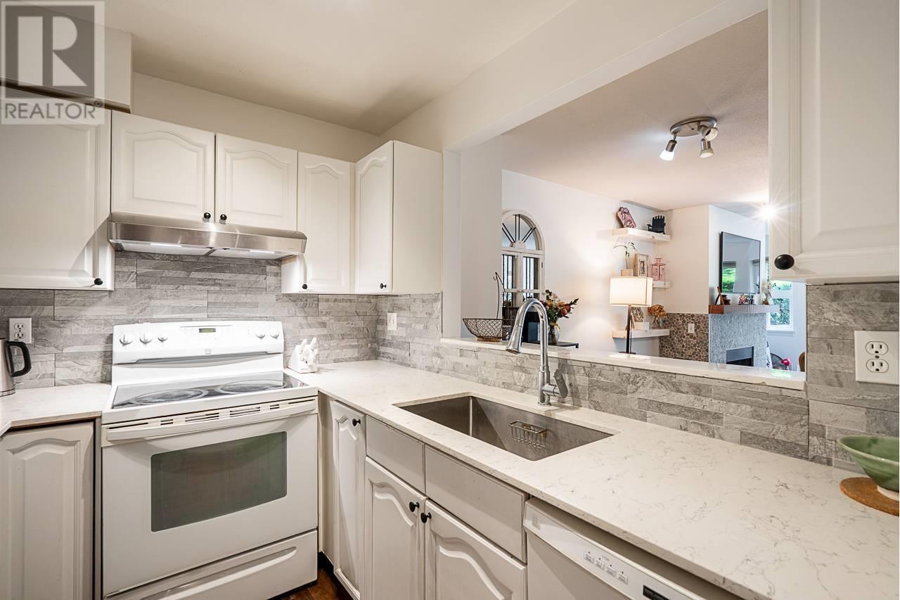 223 6707 Southpoint Drive, Burnaby, British Columbia  V3N 4V8 - Photo 13 - R3010858