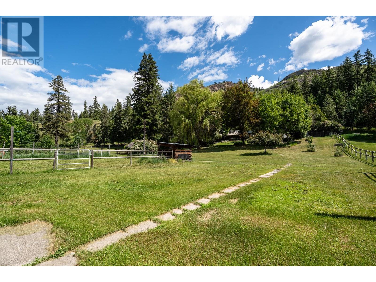 4254 Yellowhead Highway S, Barriere, British Columbia  V0E 1E0 - Photo 42 - 10349864