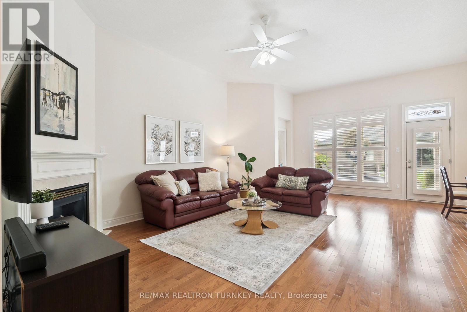 2 Suggs Lane, Whitchurch-Stouffville (Ballantrae), Ontario  L4A 0K6 - Photo 11 - N12102730