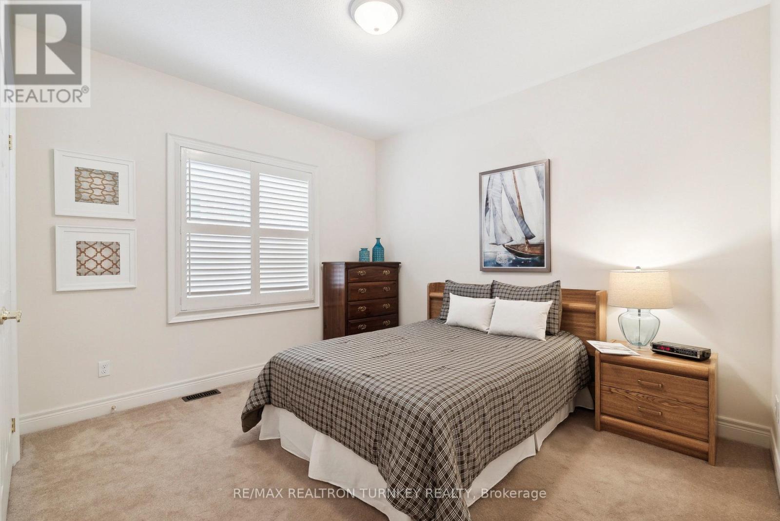 2 Suggs Lane, Whitchurch-Stouffville (Ballantrae), Ontario  L4A 0K6 - Photo 25 - N12102730