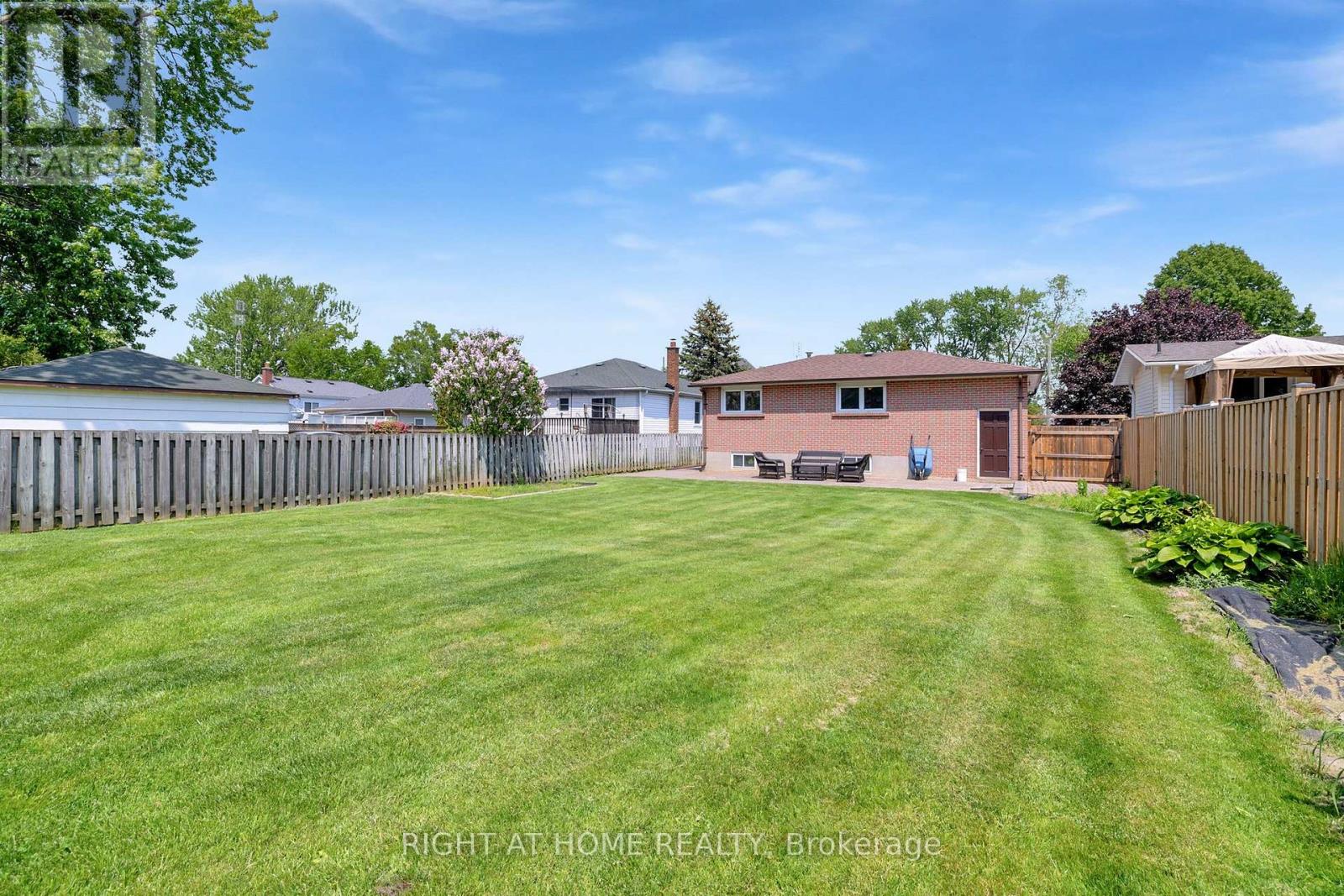 696 Victory Drive, Pickering, Ontario  L1W 2S2 - Photo 31 - E12210414