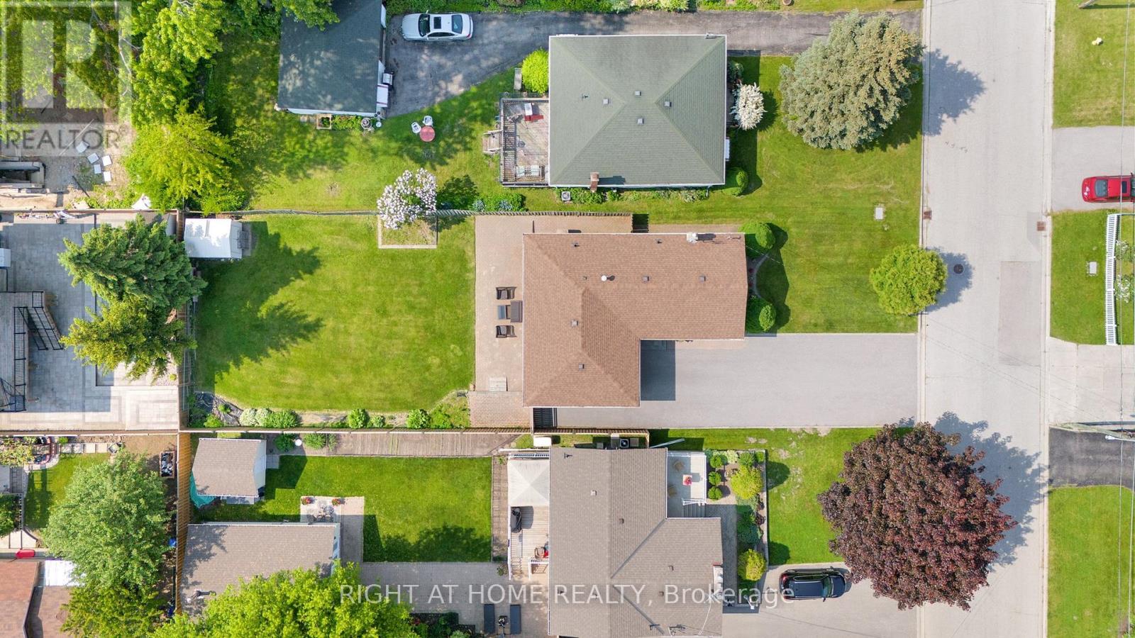 696 Victory Drive, Pickering, Ontario  L1W 2S2 - Photo 35 - E12210414