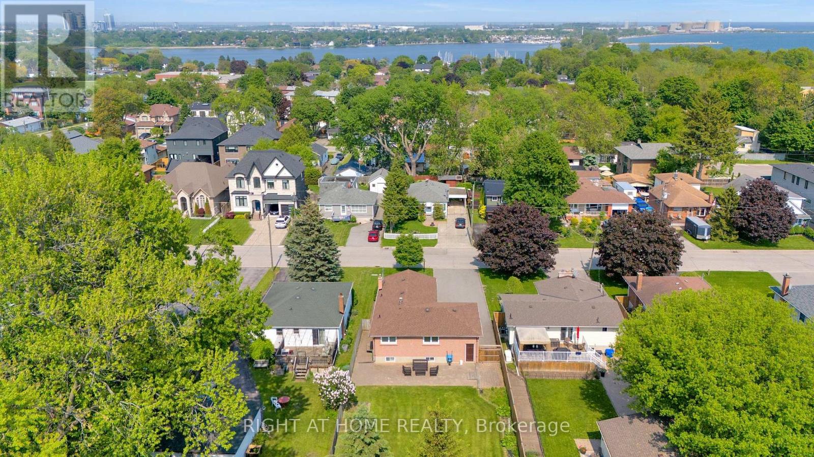 696 Victory Drive, Pickering, Ontario  L1W 2S2 - Photo 36 - E12210414