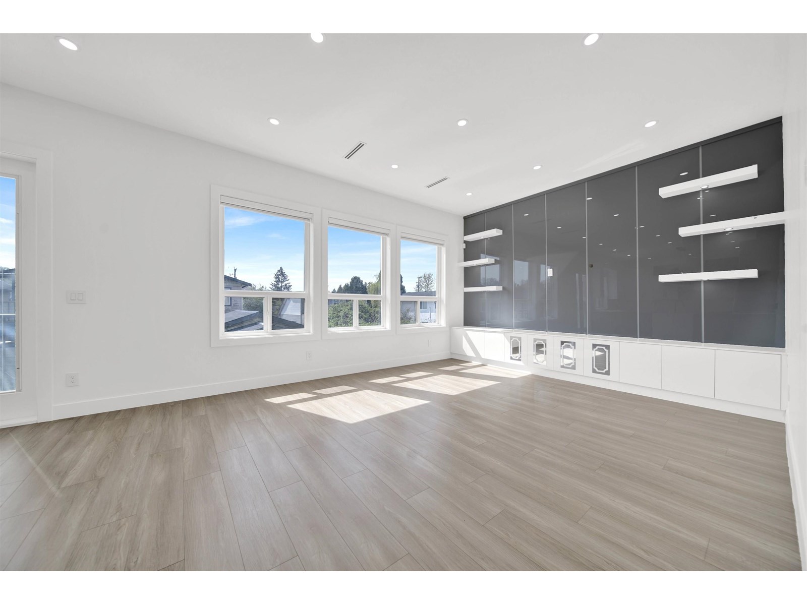 12760 114a Avenue, Surrey, British Columbia  V3V 3P4 - Photo 9 - R3013026