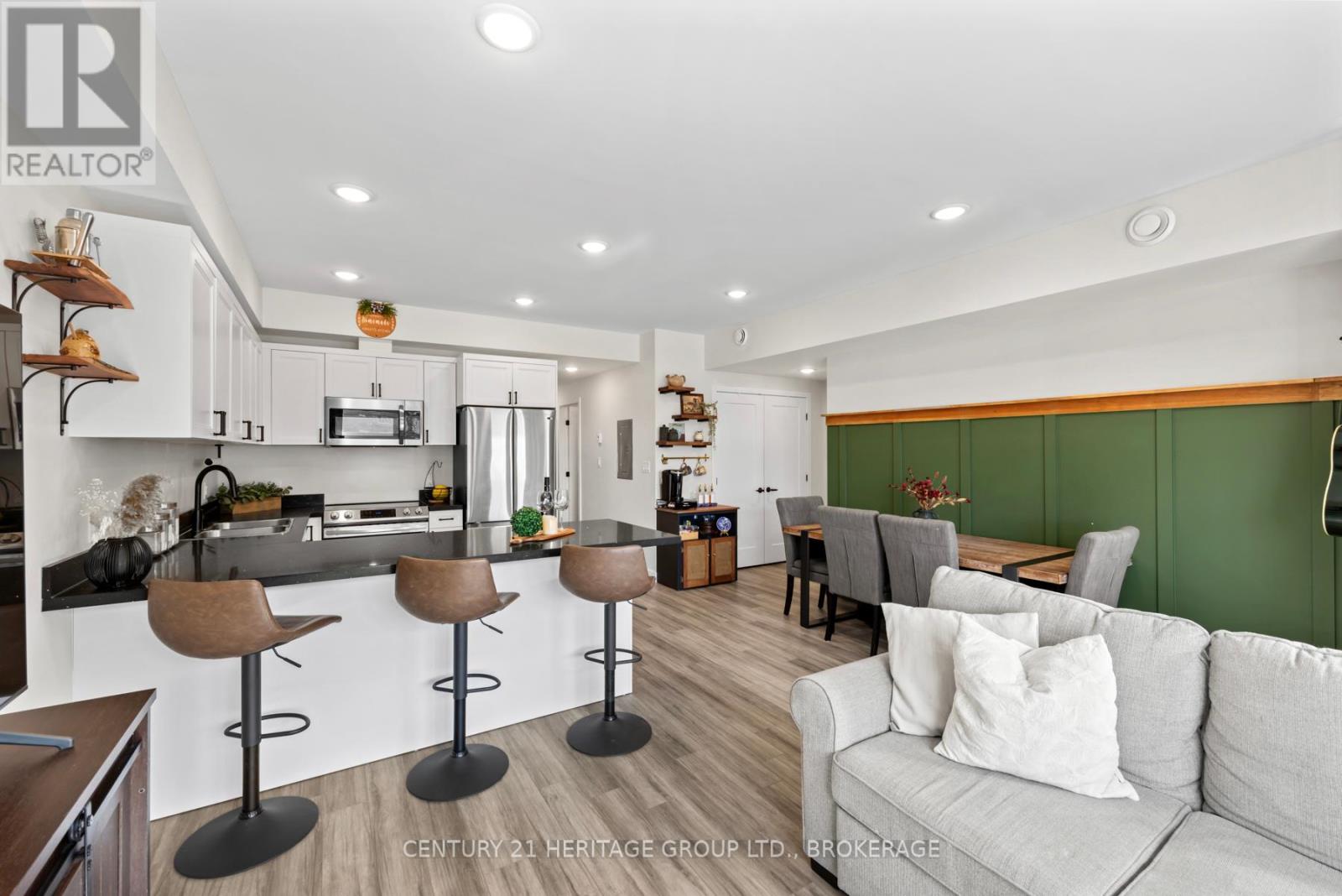 203 - 809 Development Drive, Kingston (South Of Taylor-Kidd Blvd), Ontario  K7M 0J4 - Photo 22 - X12210411