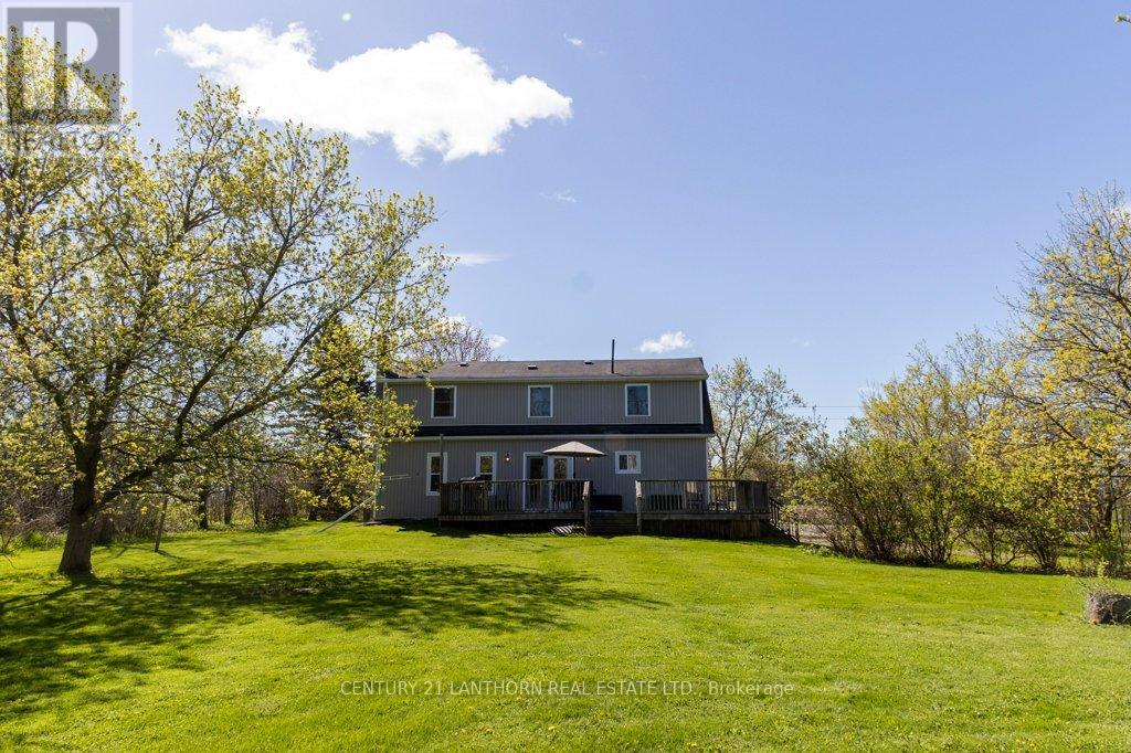 986 Black Road, Prince Edward County, Ontario  K0K 1W0 - Photo 35 - X12210301