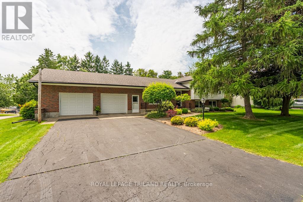 235 Union Street, Central Elgin, Ontario  N0L 1B0 - Photo 2 - X12210342