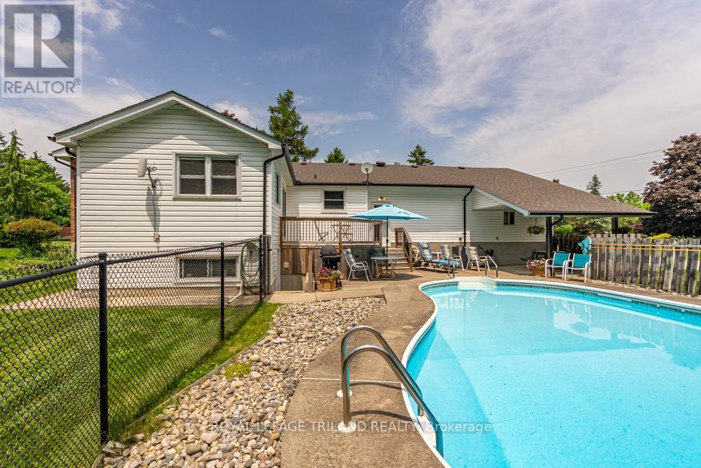 235 Union Street, Central Elgin, Ontario  N0L 1B0 - Photo 32 - X12210342