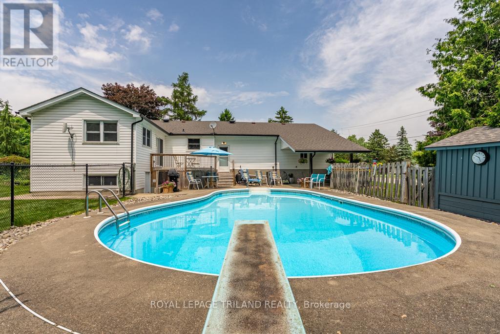 235 Union Street, Central Elgin, Ontario  N0L 1B0 - Photo 33 - X12210342