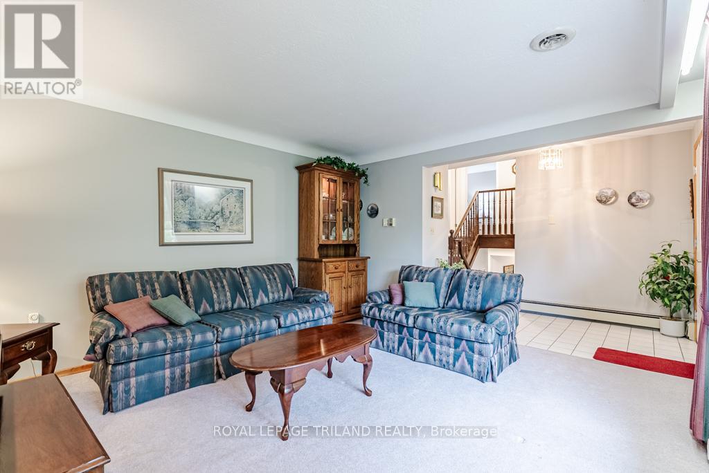 235 Union Street, Central Elgin, Ontario  N0L 1B0 - Photo 5 - X12210342