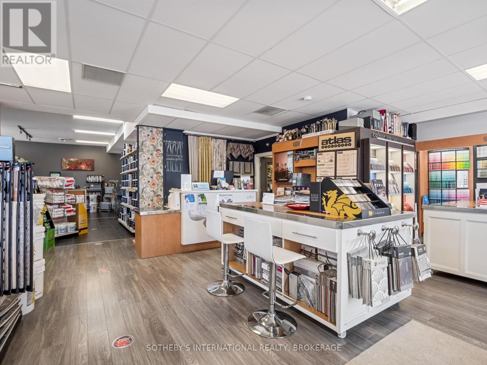 117 Lakeport Road, St. Catharines, Ontario  L2N 4R2 - Photo 16 - X12120028