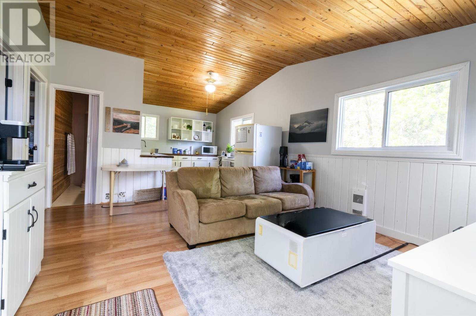 519 B Oldford Rd, Kenora, Ontario  P0X 1C0 - Photo 34 - TB251381