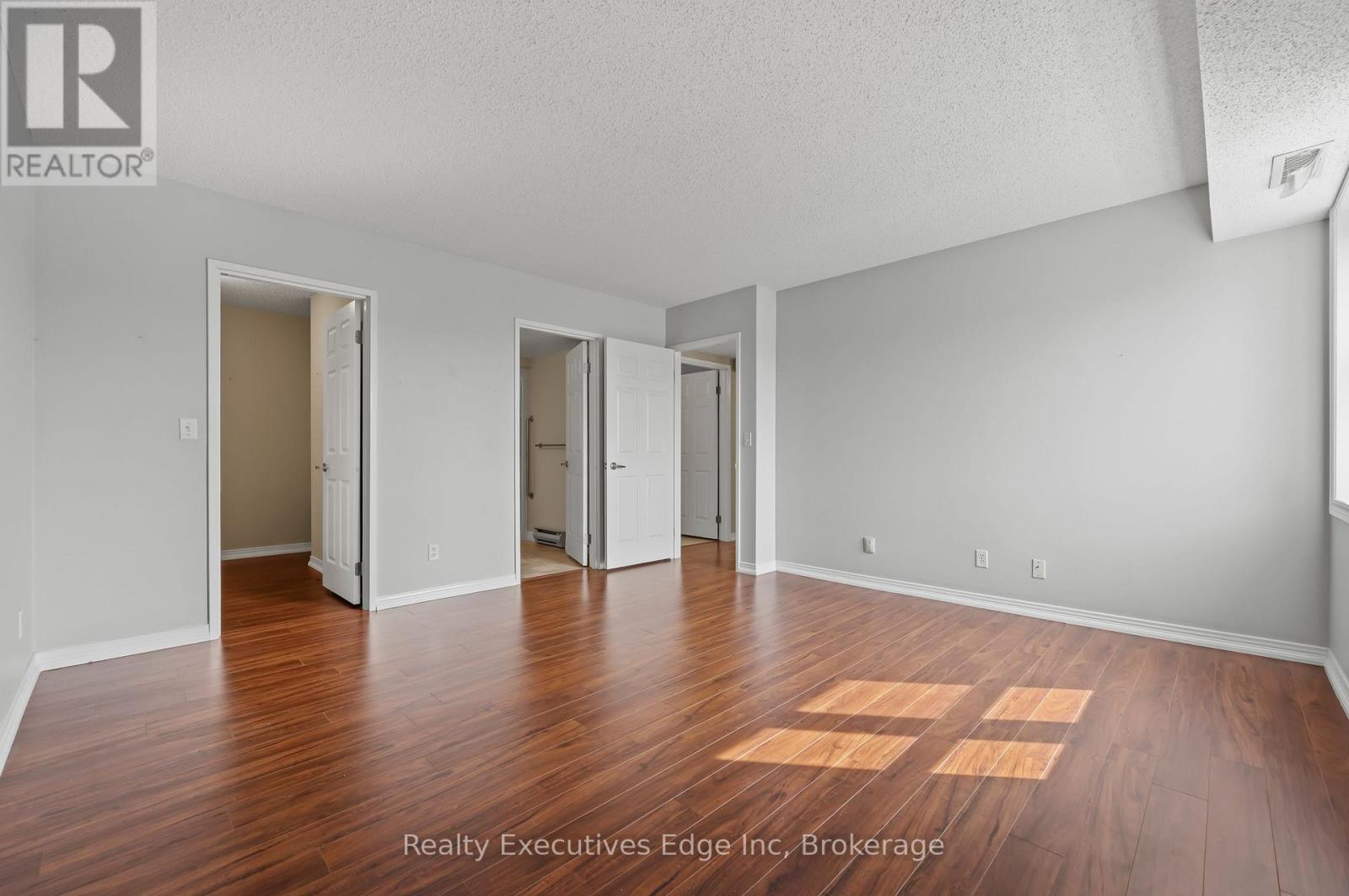 312 - 208 Silvercreek Parkway N, Guelph, Ontario  N1H 8H2 - Photo 28 - X12205171