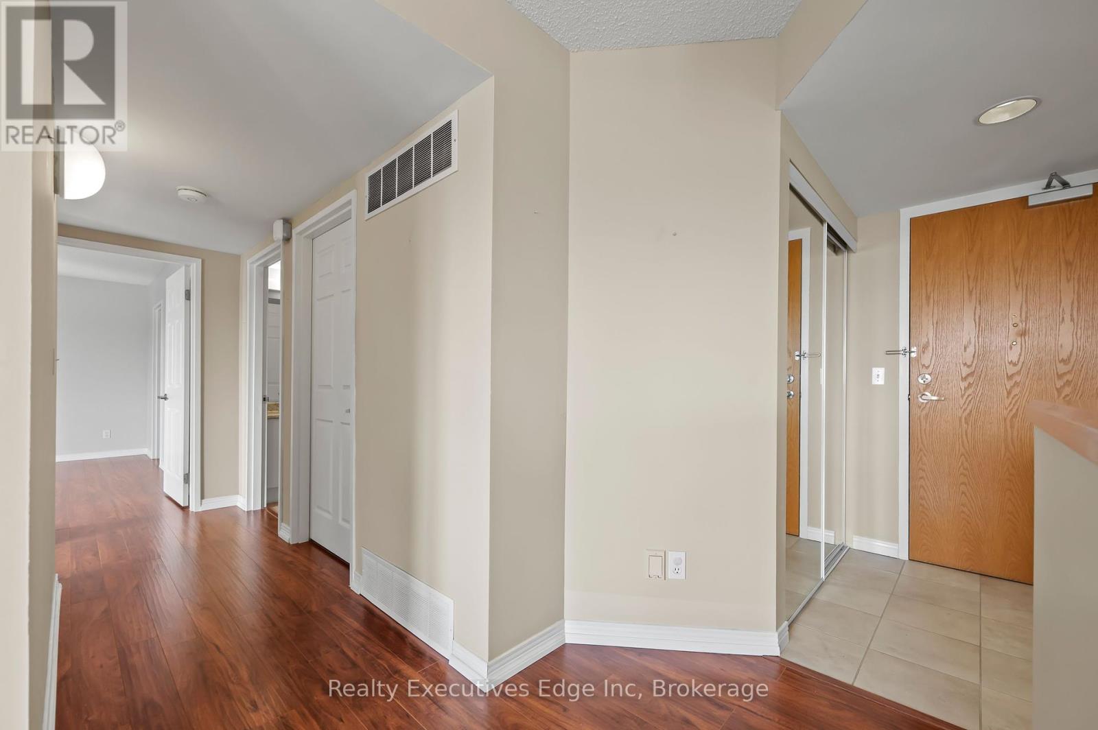 312 - 208 Silvercreek Parkway N, Guelph, Ontario  N1H 8H2 - Photo 26 - X12205171