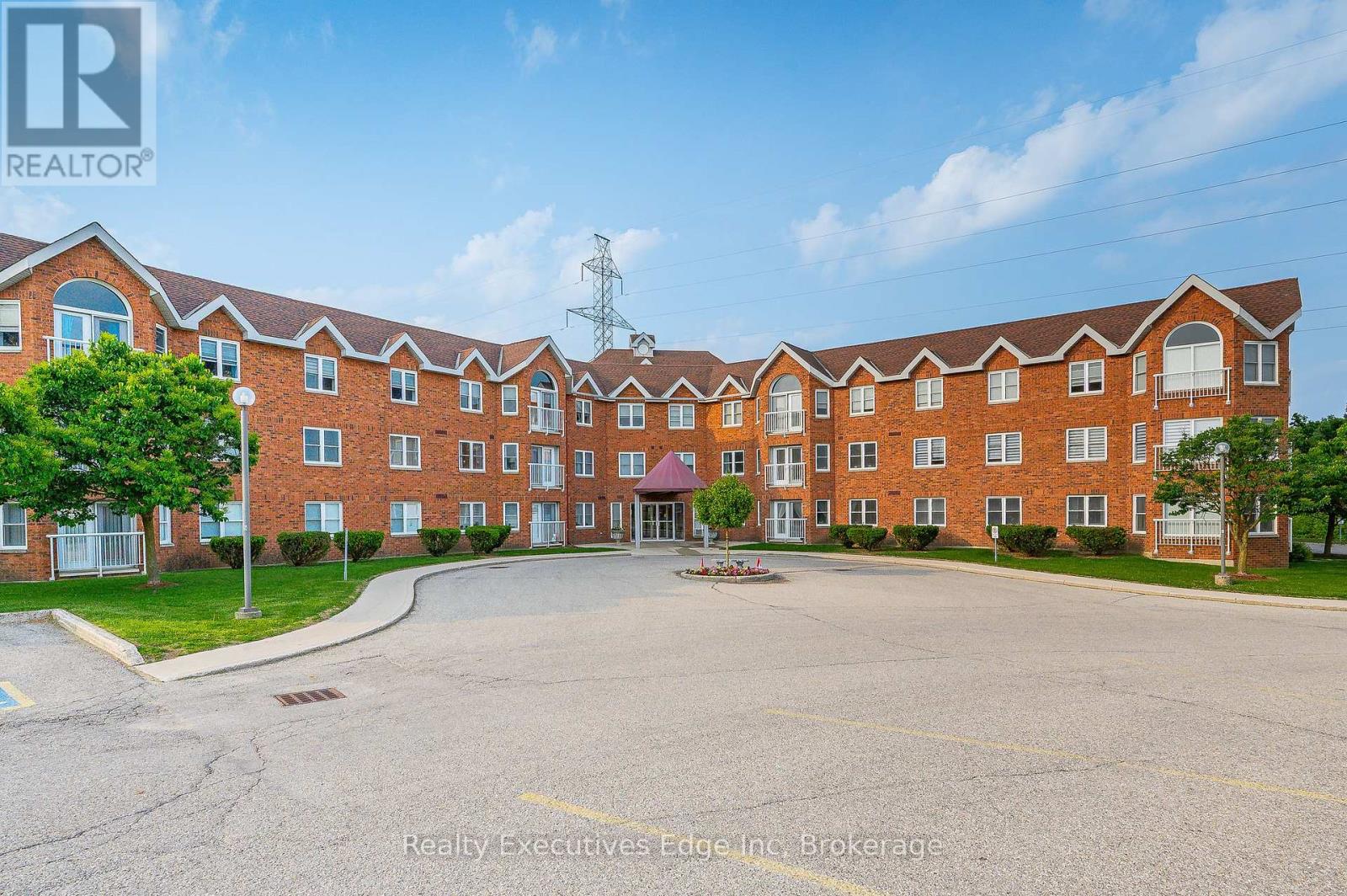 312 - 208 Silvercreek Parkway N, Guelph, Ontario  N1H 8H2 - Photo 3 - X12205171
