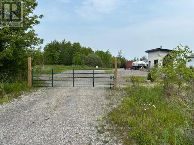 655 Pleasant Beach Road, Port Colborne (Sherkston), Ontario  L0S 1R0 - Photo 2 - X12210265