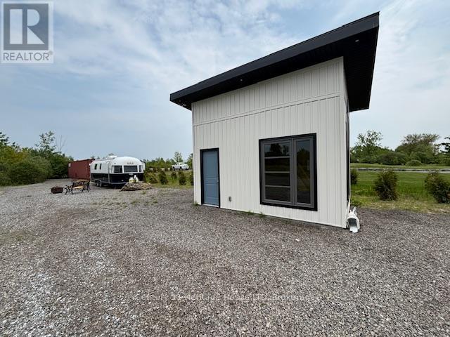 655 Pleasant Beach Road, Port Colborne (Sherkston), Ontario  L0S 1R0 - Photo 8 - X12210265