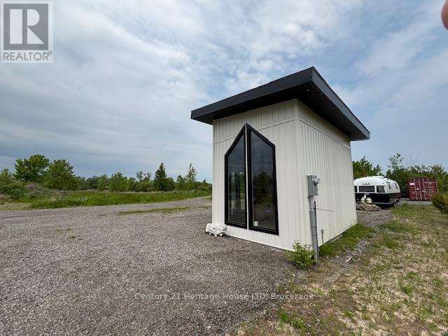 655 Pleasant Beach Road, Port Colborne (Sherkston), Ontario  L0S 1R0 - Photo 9 - X12210265