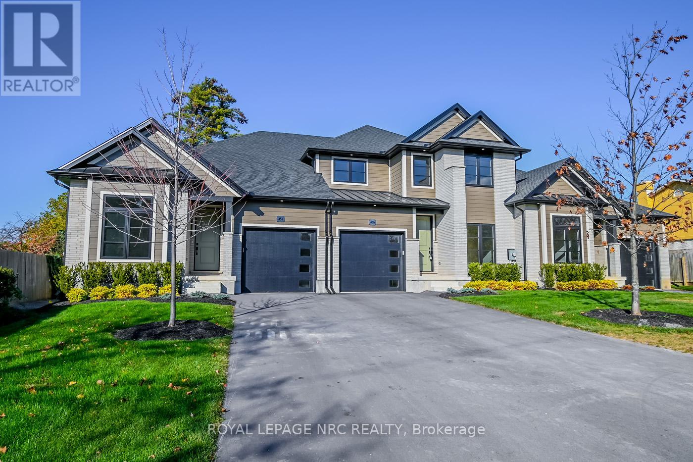 Property at 45A LAKESHORE ROAD image 2