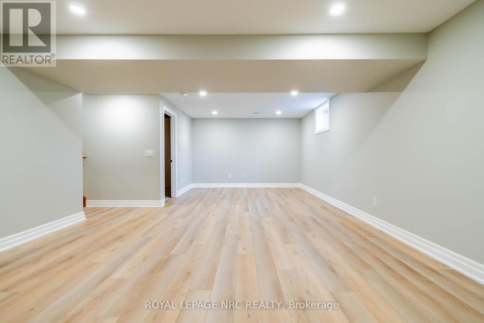 45a Lakeshore Road, St. Catharines, Ontario  L2N 2T2 - Photo 34 - X12210335