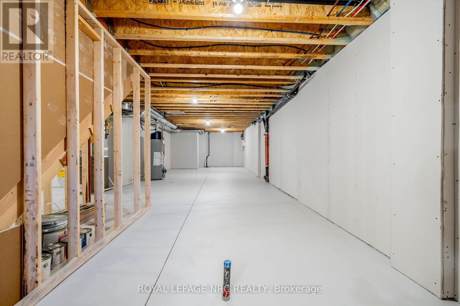 45a Lakeshore Road, St. Catharines, Ontario  L2N 2T2 - Photo 35 - X12210335