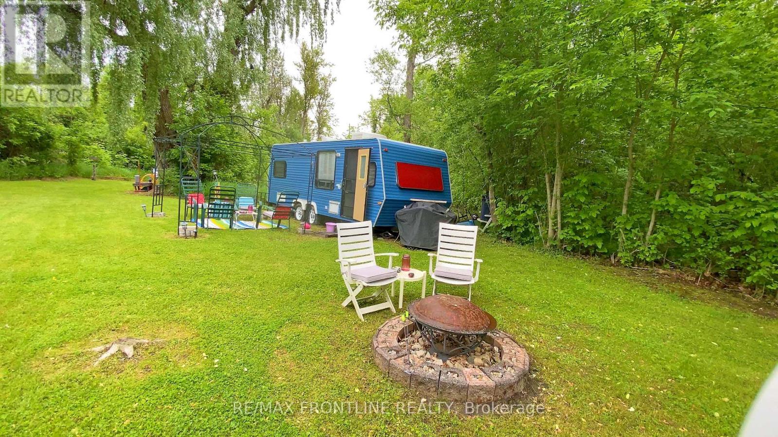 122 Irwin Street, Perth, Ontario  K7H 3C3 - Photo 7 - X12210308