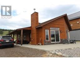 1695 Koocanusa Lake Drive, newgate, British Columbia