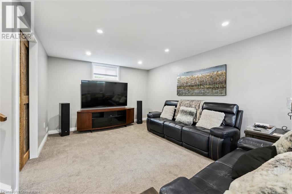 125 Macgregor Crescent, Waterloo, Ontario  N2J 3X2 - Photo 28 - 40734850